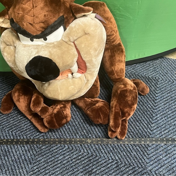 Tasmanian Devil Plush - 24” Tall Six Flags Looney Tunes Prize. Vintage, Rare. - Picture 12 of 15